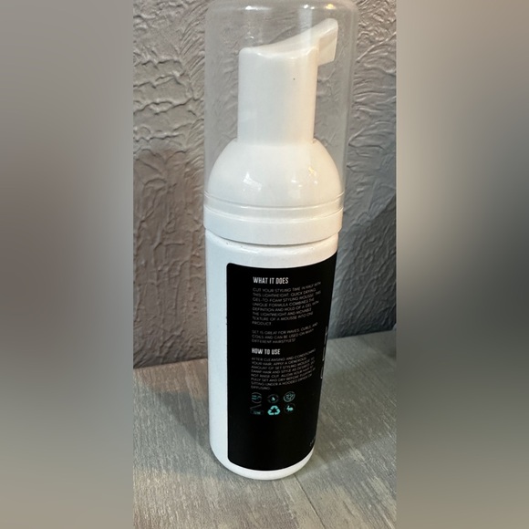 Brand New MICHE SET GEL-TO-FOAM STYLING MOUSSE - Picture 2 of 5